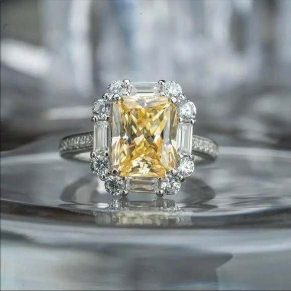 New Women’s 925 Silver Noble Radiant Cut Ring - Picture 4 of 6